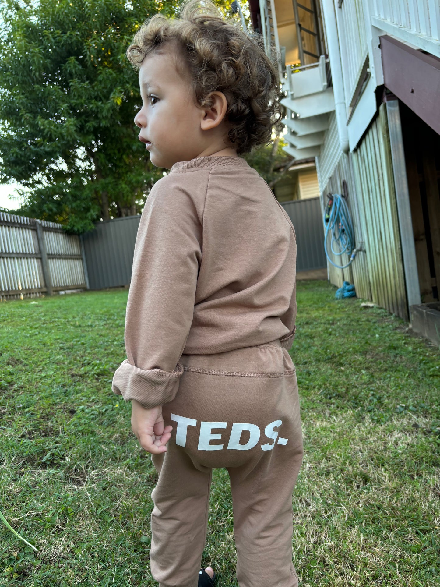 Crew neck sweatsuit set