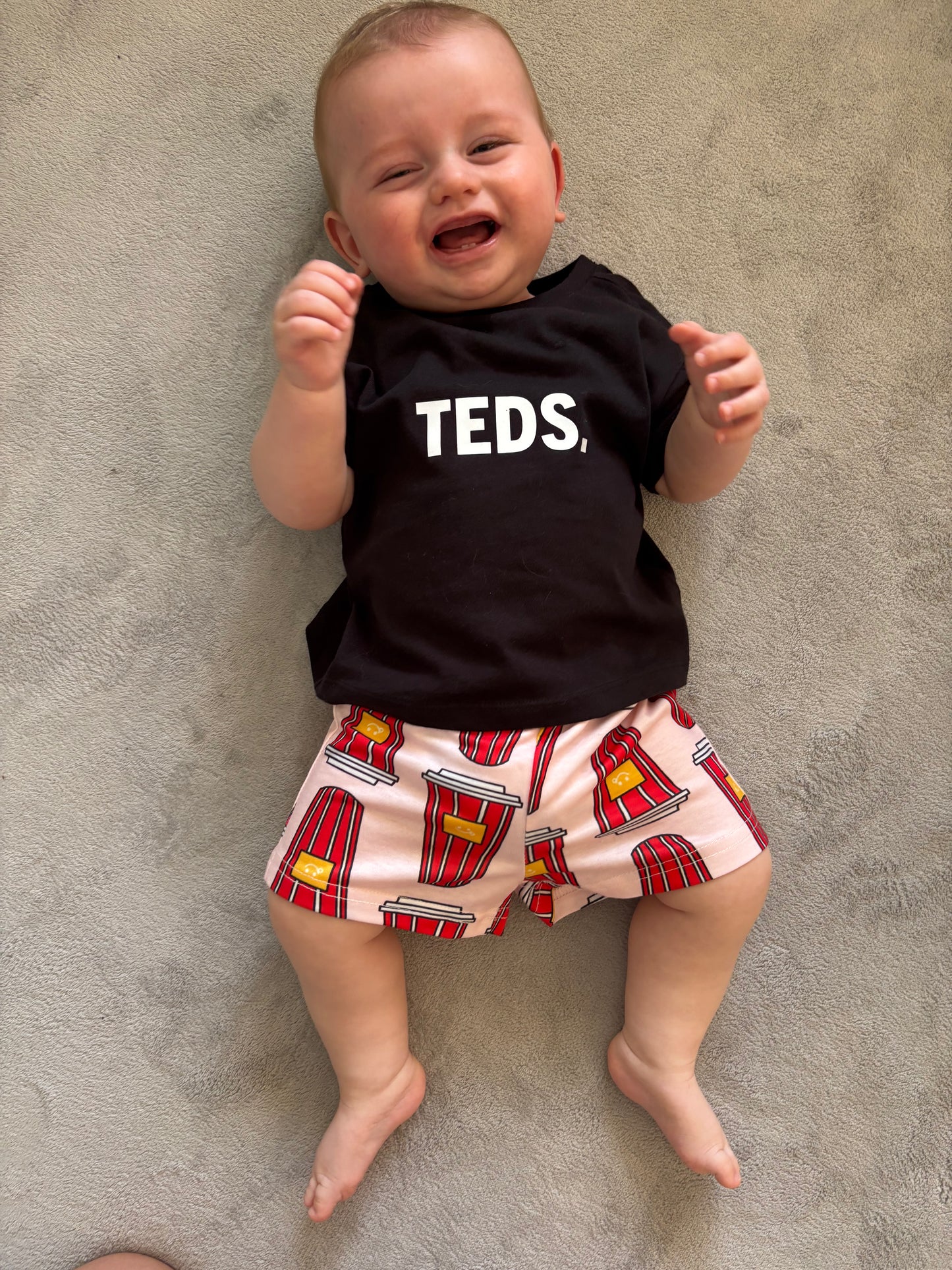 The Fizzy Friday Shorts