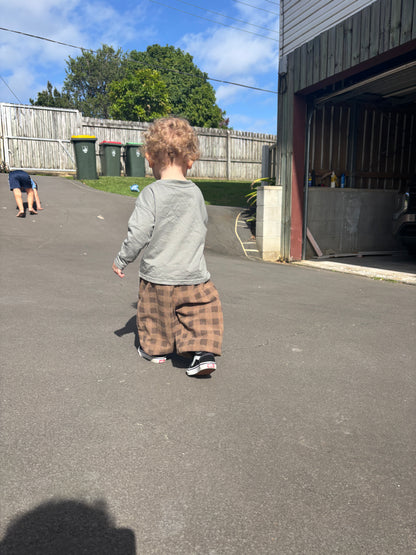 The Woven Check Pants