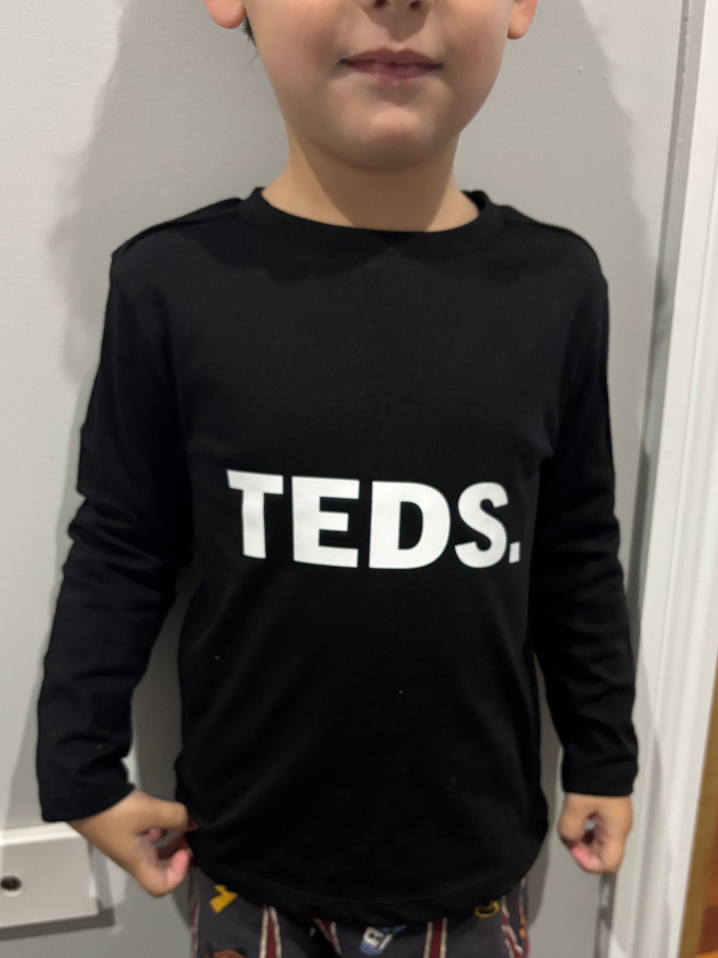 Long sleeve Essential Tee - Black